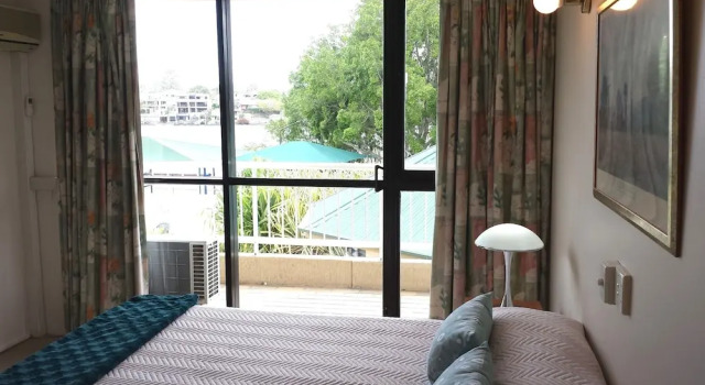 Апартаменты Standard c 1 комнатой Kirribilli Riverfront Apartments