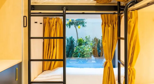 Четырёхместный номер Standard Petit Hostel Palacio Real
