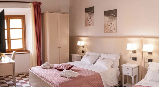 Albergo Al Cinghiale, Забронировать Отель Отели Montevecchio 3 звезды, 3*
