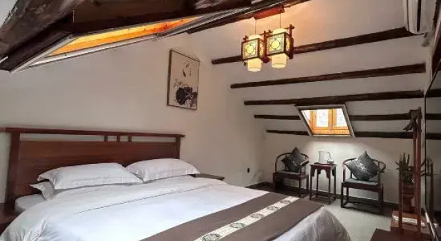 Двухместный люкс Deluxe Phoenix Suiji Xiaoyuan Homestay