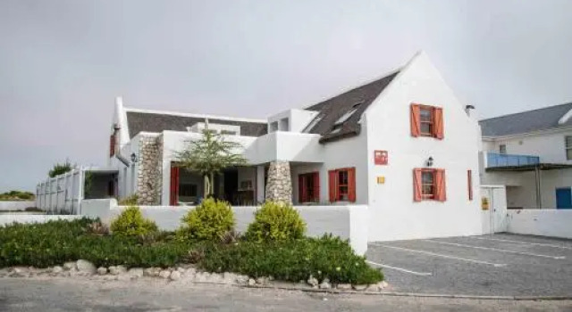 ah! Guest House, Book Pension SPA-hoteller i Vredenburg, SPA