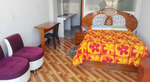 Hostal Encantos
