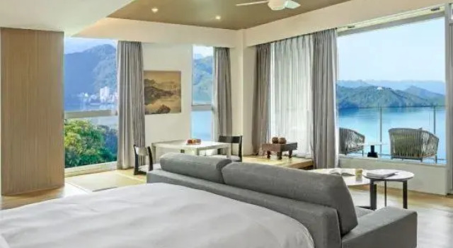 Люкс Hotelday Plus Sun Moon Lake