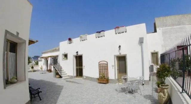 Il Baglio, Book Hotel Hotels in Sicily with Parking, Parking