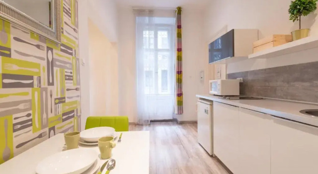 Студия Standard Apartment by Hi5 - West End Center