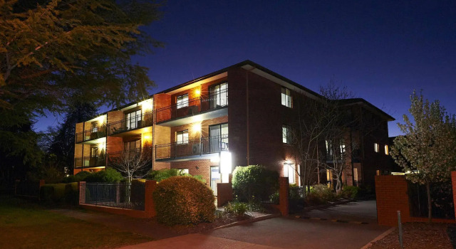 Oxley Court Serviced Apartments, Забронировать Апартаменты/квартира Кингстон Новый Южный Уэльс