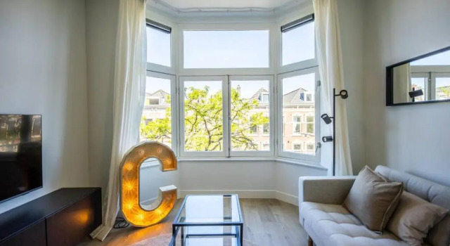Апартаменты Chic 1 Bedroom Serviced Apartment 54m2 -NB304C-