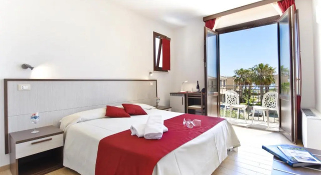 Номер Deluxe Resort Santa Maria Hotel