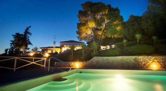 Villa Irini, Prenota Villa Porto Heli 