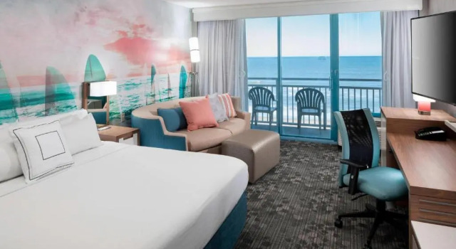 Номер Standard с балконом и oceanfront Courtyard by Marriott Virginia Beach Oceanfront-South