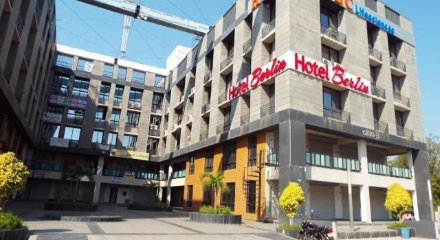 CAPITAL O 74149 Hotel Berlin