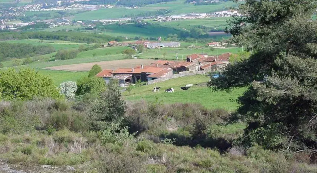 La Grange Mynas, Boek Hotel Saint-Chamond Parijs
