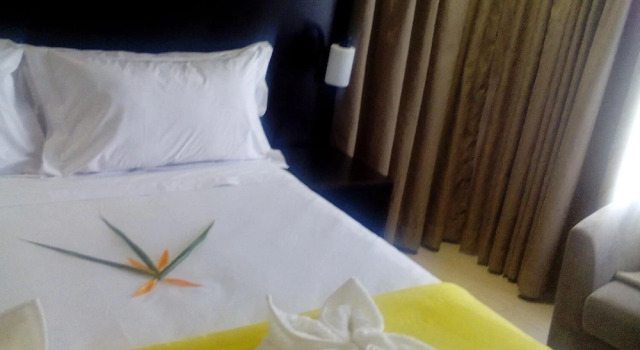 PeaconWood Boutique Villa, Book Boutique Palapye Central District
