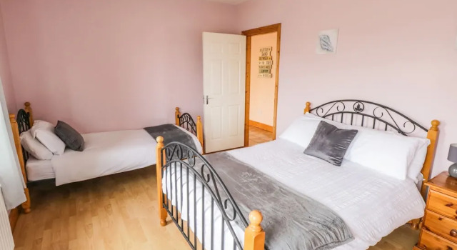 Achill View, Buchen Sie Ferienhaus Clare Island Irland