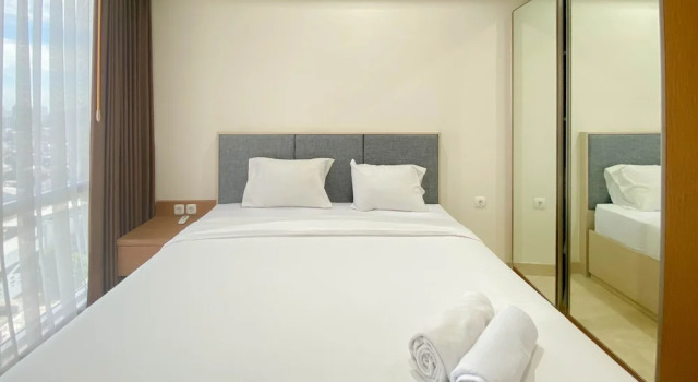 Spacious And Combined 2Br At Menteng Park Apartment, Prenota Appartamento Menteng 