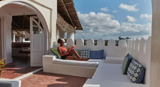 Banana House and Wellness Centre, Book Hotel Shela Coast Region