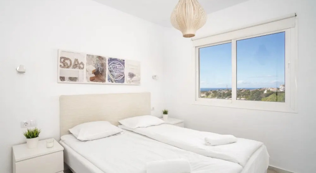 Terrific Bright Apartment with Private Terrace Ref 71, Забронировать Апартаменты/квартира Михас Коста-дель-Соль, рядом с Гольф-клуб Calanova