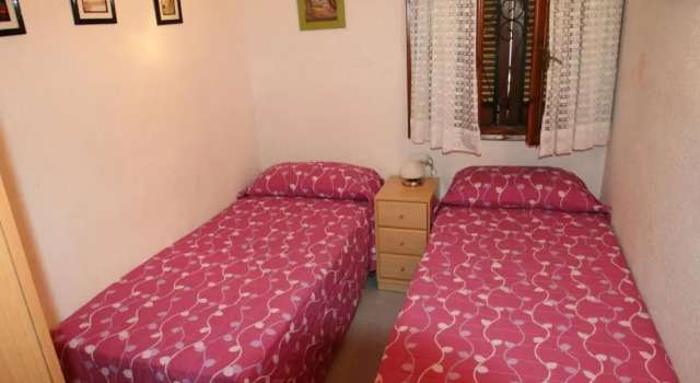 Casas Blancas 26, Забронировать Отель Отели El Baix Camp с бассейном, Бассейн