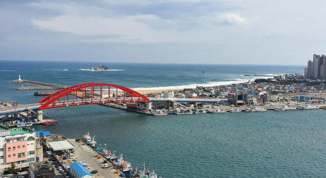 Двухместный полулюкс с видом на озеро Sota Suite Sokcho Worldstate