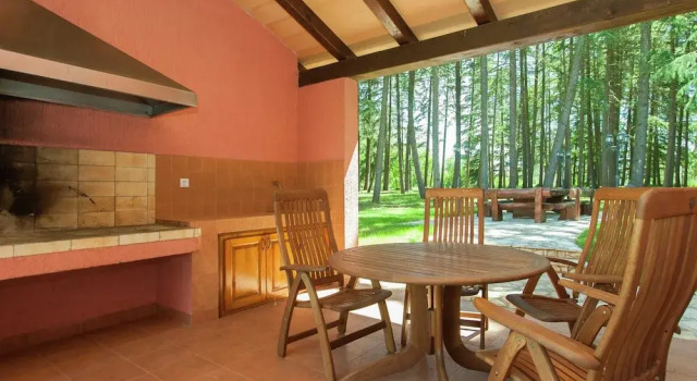 Коттедж Rural Villa With Swimming Pool
