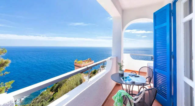 Трёхместный номер Superior с видом на море Hotel Grazia alla Scannella