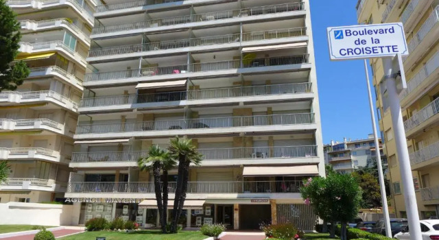 Chambre idéalement située à 50m de la Croisette, Забронировать Апартаменты/квартира Апартаменты Канн, рядом с Galerie Alexandre Leadouze, Апартаменты/квартира