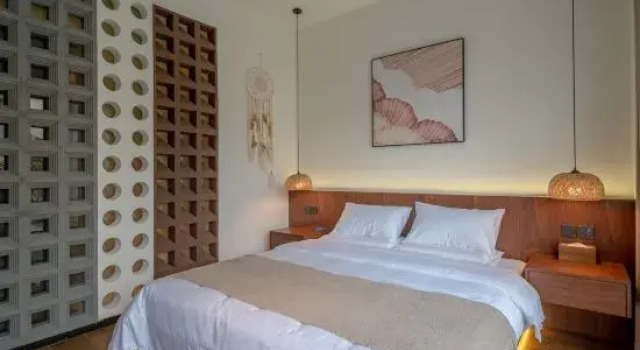 Qichi Inn (Dai Ancient Town), Rezerwuj Hotel Dehong Yunnan