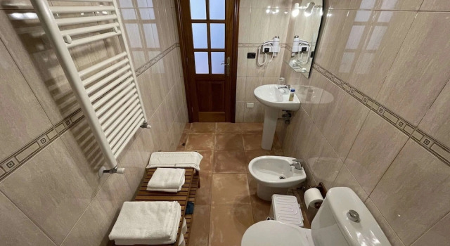 Коттедж с 4 комнатами Villas el Alto