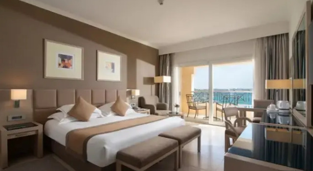 Номер Premium Deluxe с видом на море Cleopatra Luxury Resort Makadi Bay