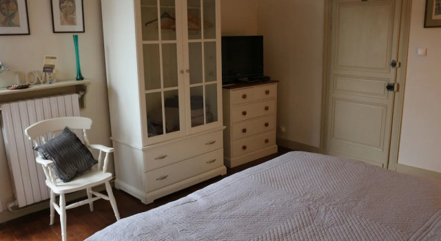 Maison d'Angle, Réserver Hôtel Hôtels à Eymet avec parking, Parking