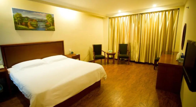 GreenTree Inn Shanghai Meilan Lake Hutai Road Express Hotel