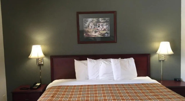 Номер Standard Econo Lodge Norman