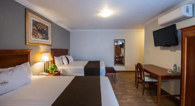 Четырёхместный номер Standard Del Marques Hotel and Suites
