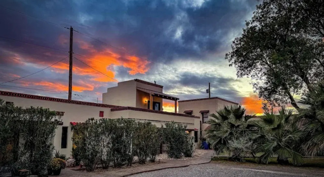 Hoosier Hot Springs & Inn, Varaa Matkakoti Truth or Consequences New Mexico