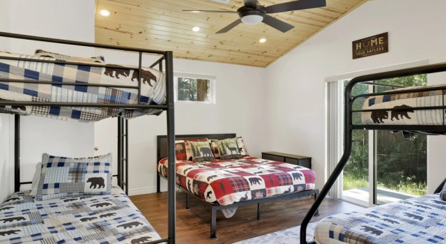 2145-the Getaway 2 Bedroom Home by Redawning