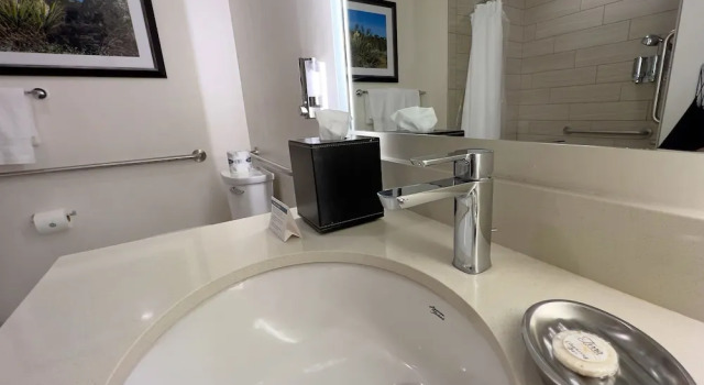 Четырёхместный номер Deluxe Cahuilla Casino Hotel