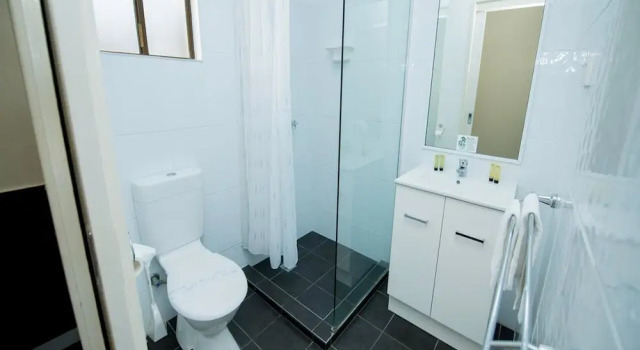 Студия Sarina Motor Inn