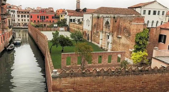 Номер Standard с видом на канал Hotel Cannaregio 2357