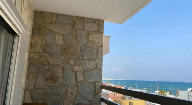 Апартаменты Central, by sea, seaview, renovated 1 bedroom flat