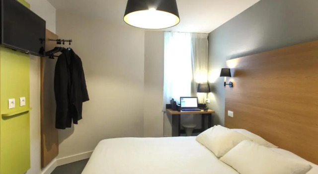 Двухместный номер Privilege Hotel Reseda