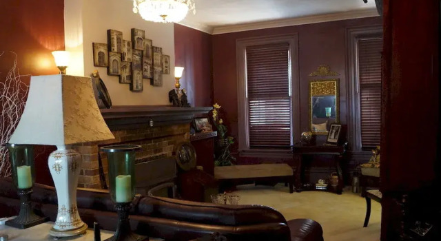 Pine Street Inn B&B, Varaa Bed and Breakfast  