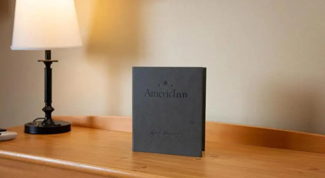 Четырёхместный номер Standard AmericInn by Wyndham Pampa Event Center