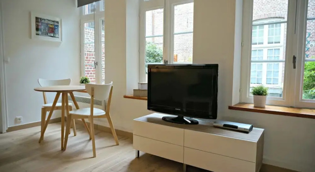Appart Hôtel Lille - OSCAR, Забронировать Отель Отели Лилля с парковкой, рядом с Chambre de Commerce, Парковка