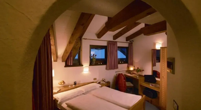 Двухместный номер Standard Hotel Weisses Lamm
