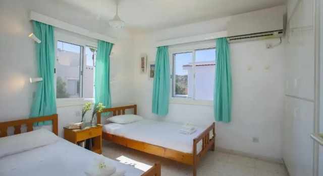 Protaras Holiday Suite Annie, Rezerwuj Hotel Protaras Famagusta, w pobliżu Green Bay