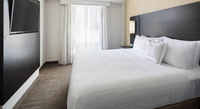 Люкс Residence Inn by Marriott Knoxville Downtown