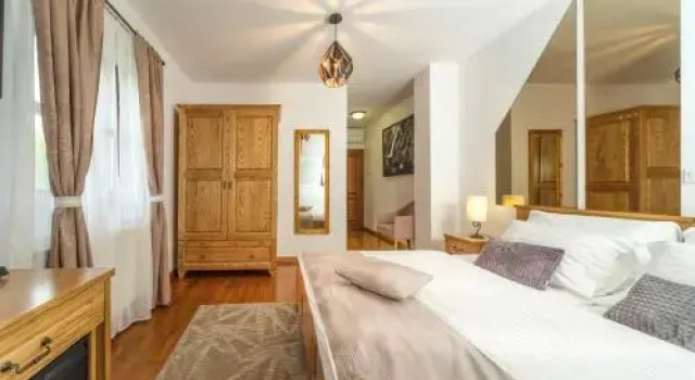 Plitvica River House, Buchen Sie Hotel Plitvica Selo 