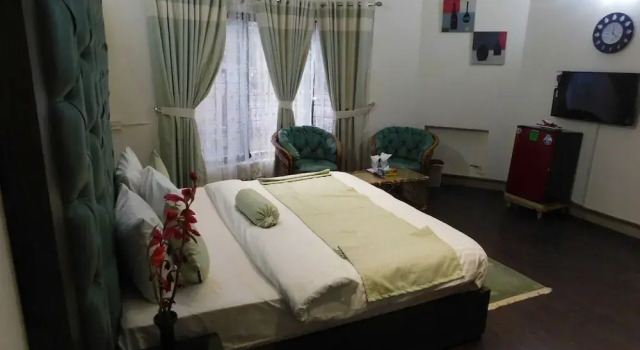 Casa Blanca Suite, Buchen Sie Hotel F-8 Sector Islamabad
