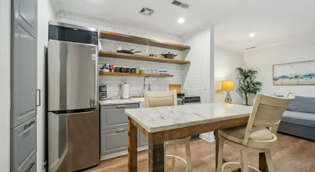 Апартаменты Downtown Wilmington Studio in Historic District!
