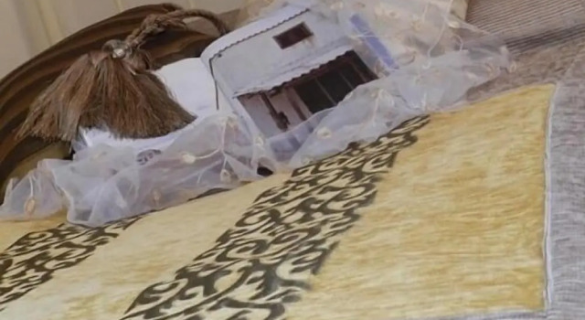 Poshhuts, Book Hotel  